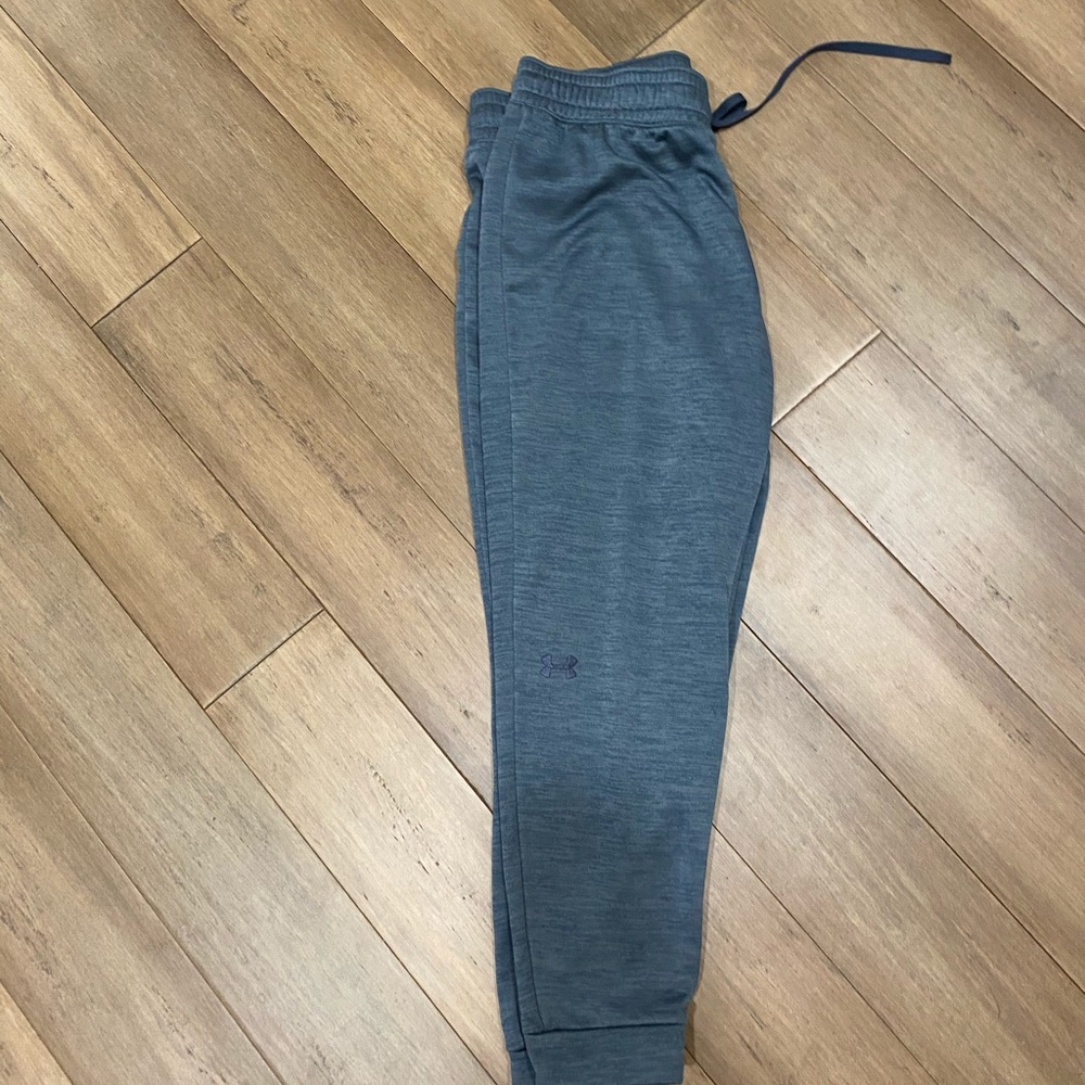 Under Armor women’s  sweatpants xs/s
